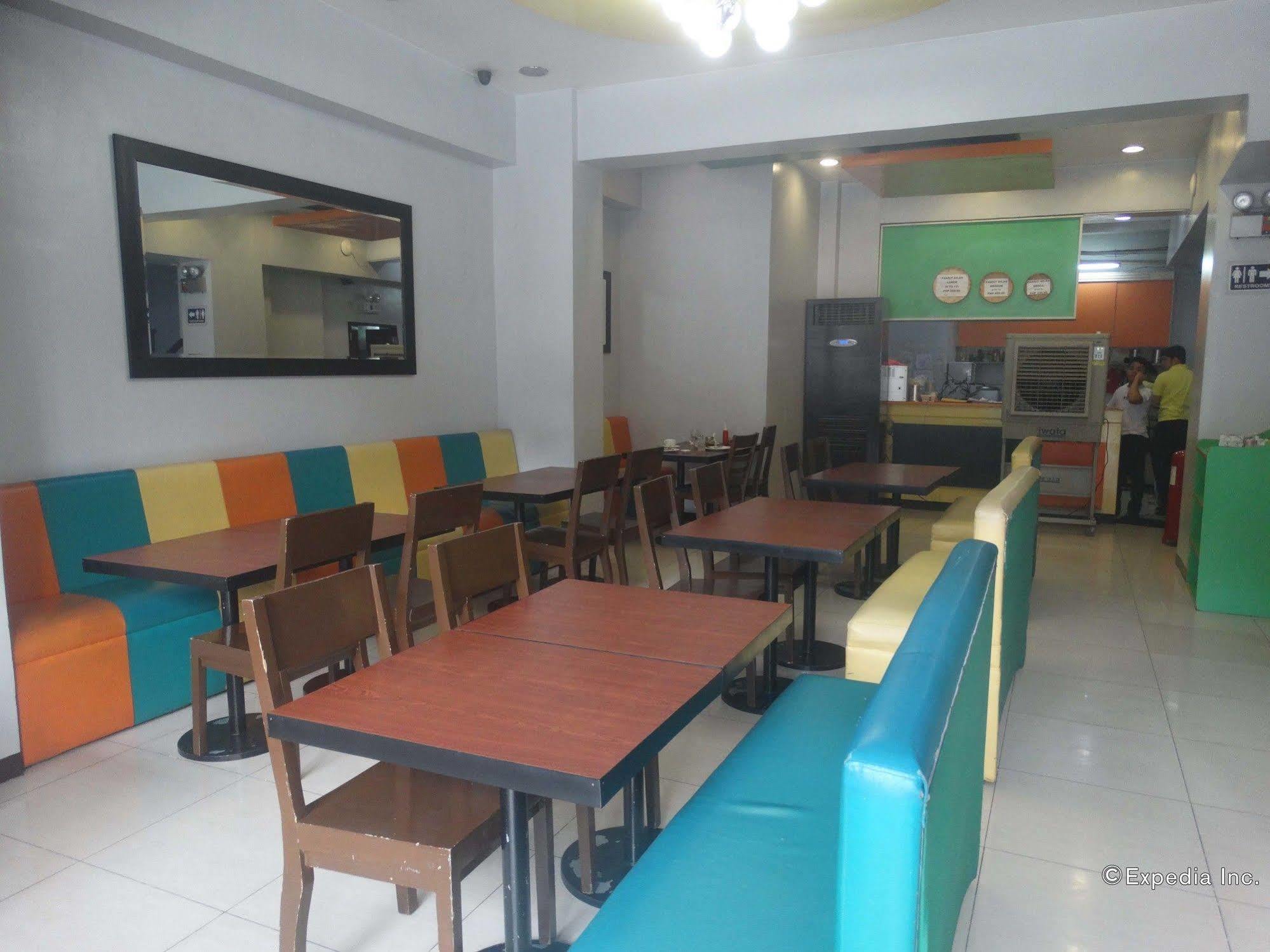 Getz Hotel Manila Esterno foto